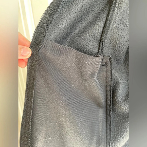 Columbia Black Fleece Jacket w/ Pink Breast Cancer Ribbon Women’s Size Medium - Picture 10 of 15